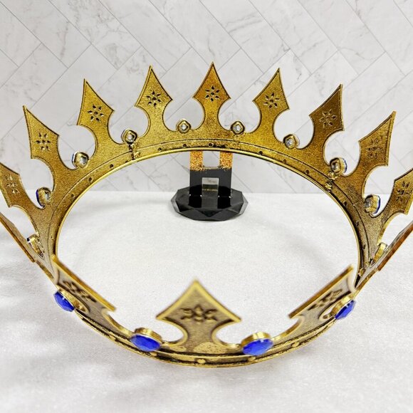 Regal Gold Crown, Royal Renaissance Crown, Medieval Costume, Black Stone Crown - Picture 7 of 9
